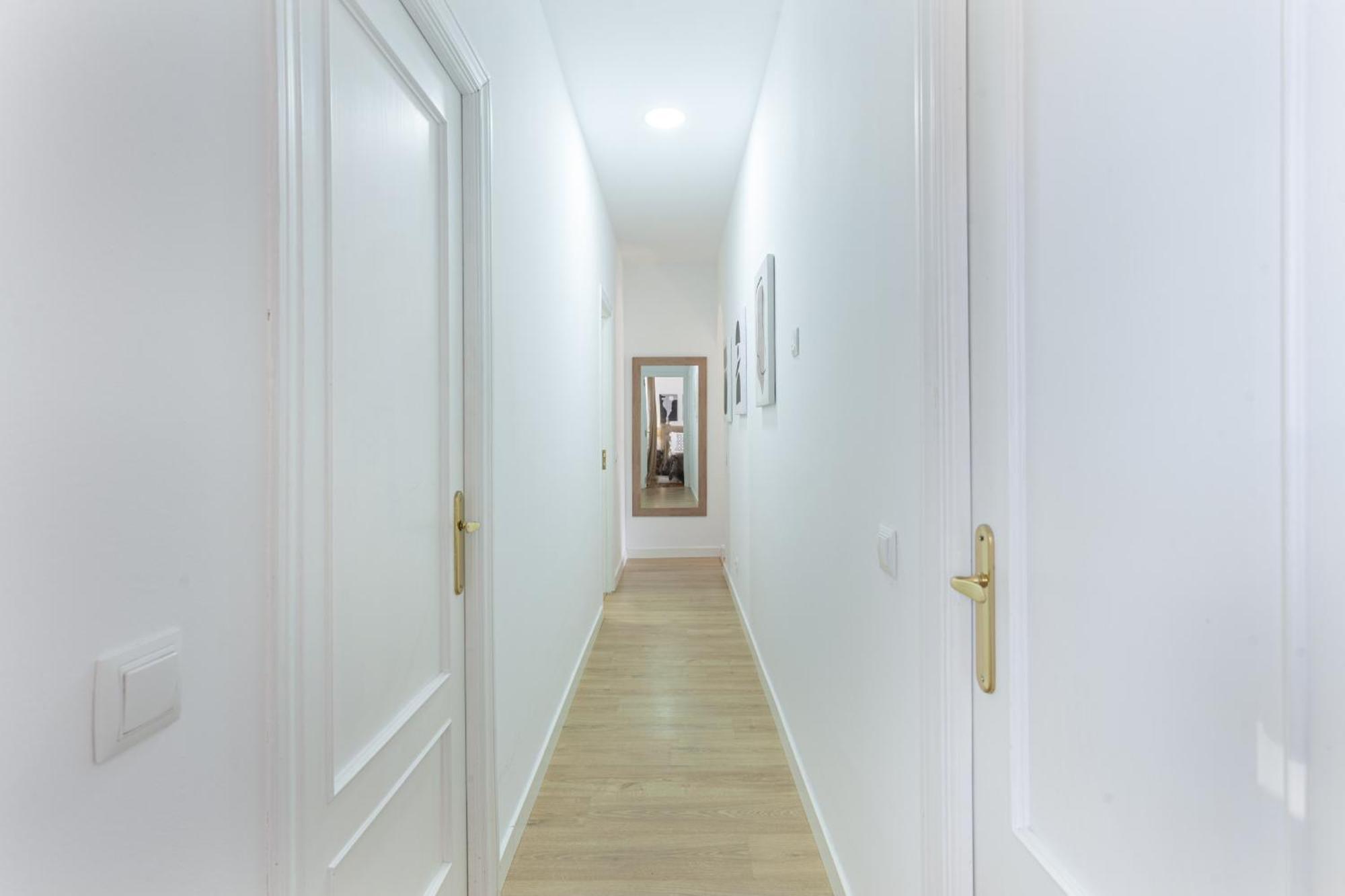 Apartamento Santa Ana Place En Madrid Eksteriør billede